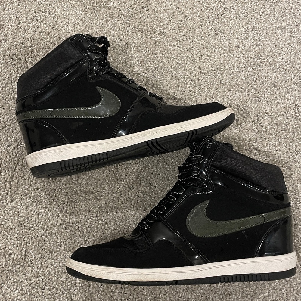 Nike WMNS NIKE FORCE SKY HIGH